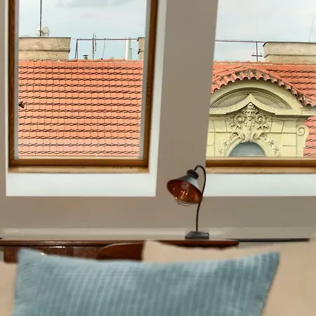Kolkovna 5 Penthouse アパート プラハ